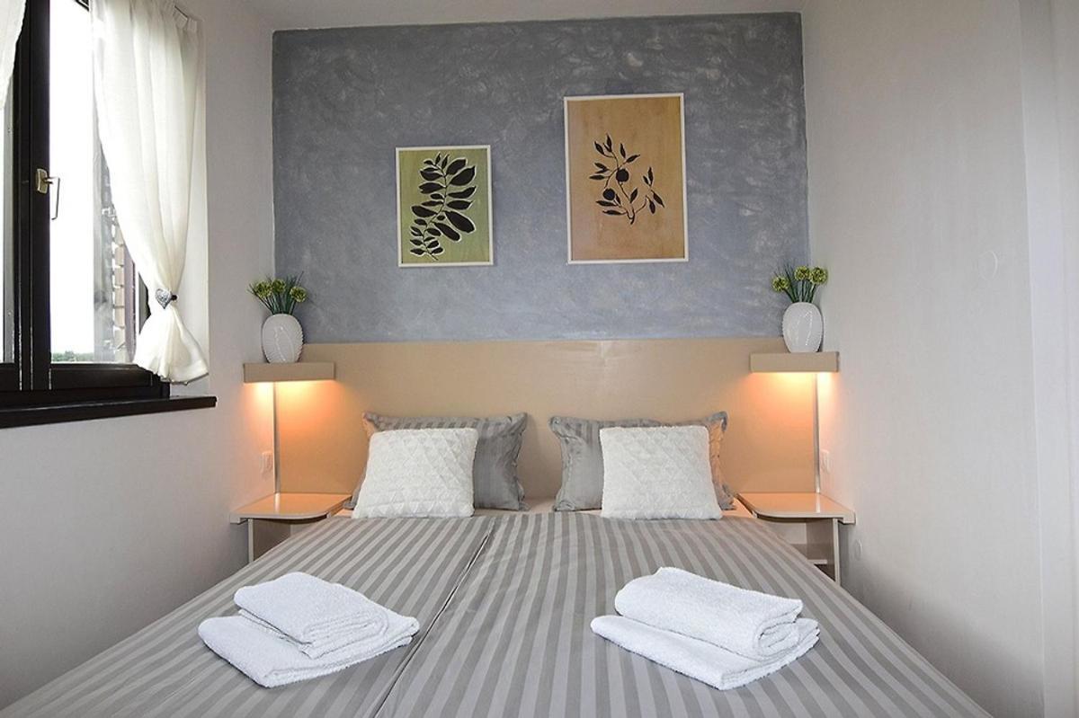 Sole Pula Apartman-Near Beach Экстерьер фото
